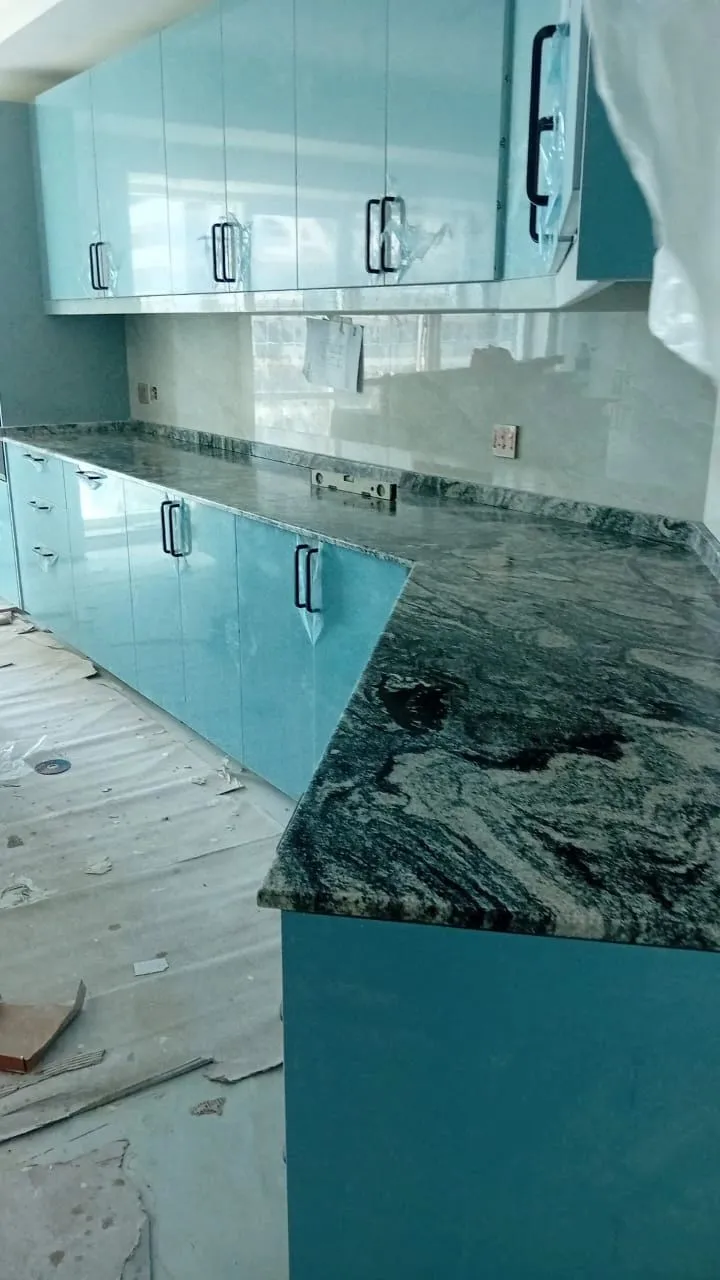Premium Viscon White Marble Kitchen & Island Countertops – Dubai